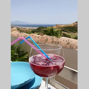 https://precioso-apartamento-todo-equipado-con-piscinas.1costadelsol.com