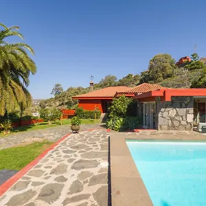 https://el-jardin-de-santa-brigida-with-private-pool.in-canary-islands.com