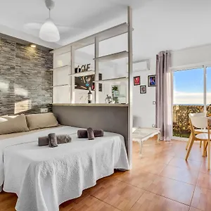 https://salome-torremolinos.hotelsinnerja.org